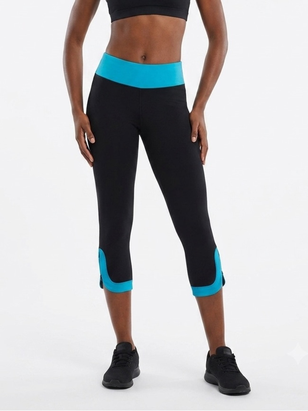 One Tooth Black with Blue Trim Activewear Capri Leggings Size Large
